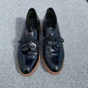 Loeffler Randall Joanne Oxford
